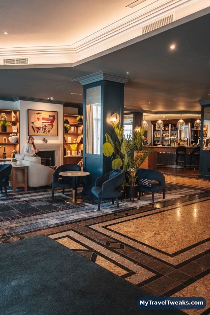 Modern hotel lounge with elegant seating and warm lighting
